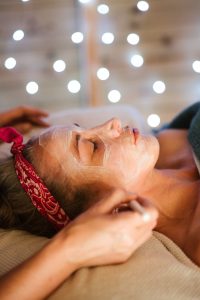 Косметолог на Троєщині - фото 3